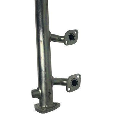 Convient pour les moteurs diesel YC6B125-T20 tuyau de sortie OEM NO 640-1303040B Yuchai 92kw