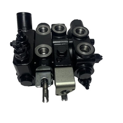 Partie du système hydraulique du chariot élévateur ABG77-31301 Valve de commande pour le CPD20-35 CBD5-F15YHG1-03