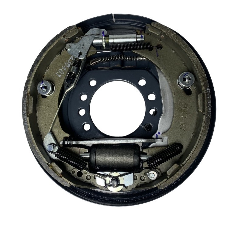 OEM 24453-70411 Assy de frein à roues de chariot élévateur pour CPCD30-35 CPC30-35 CPD30-35 FD30-35 FG30-35 LH
