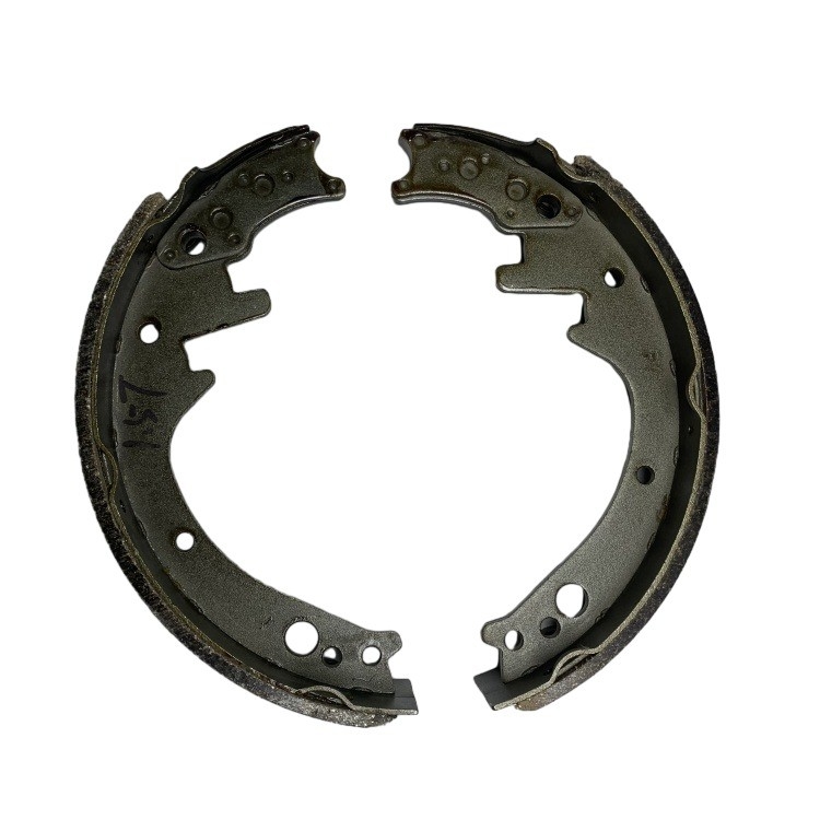 Pour les véhicules à moteur électrique, le freinage à roues de chariot élévateur à fourche 21233-70150 pour CPCD1-1.8 CPC1-1.8 CPD1-1.8 FD1-1.8 FG1-1.8